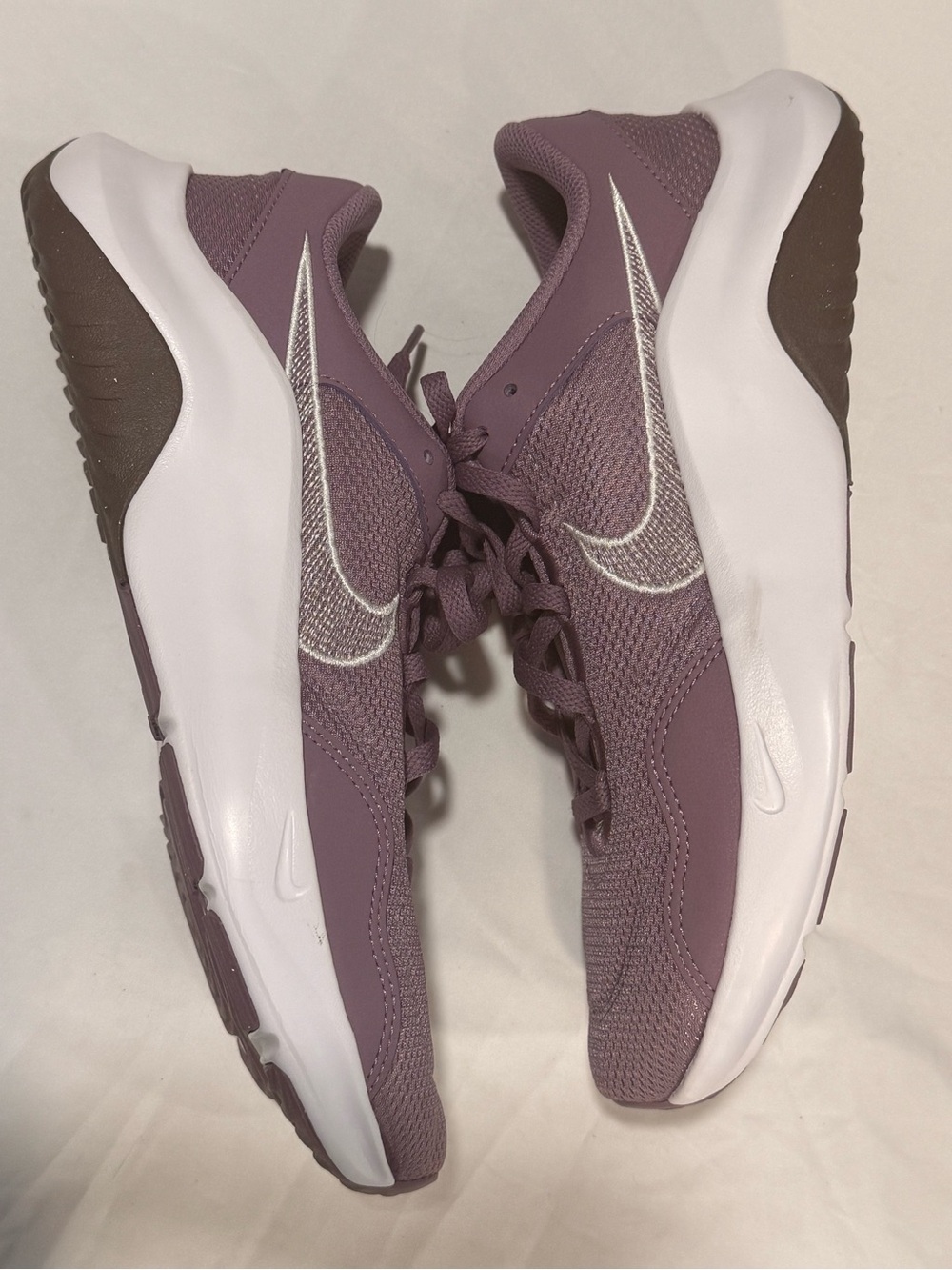 Nike Legend Essential 3 Violet Plum Purple Sneakers